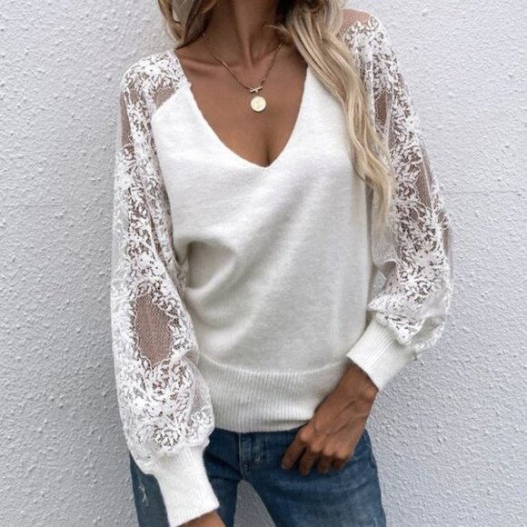 MODA ME COUTURE Sweaters - Classic Lace detailed Raglan Sleeve Sweater